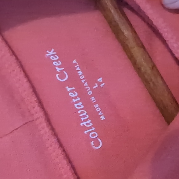 Cold Water Creek Size Large Top - Picture 2 of 2